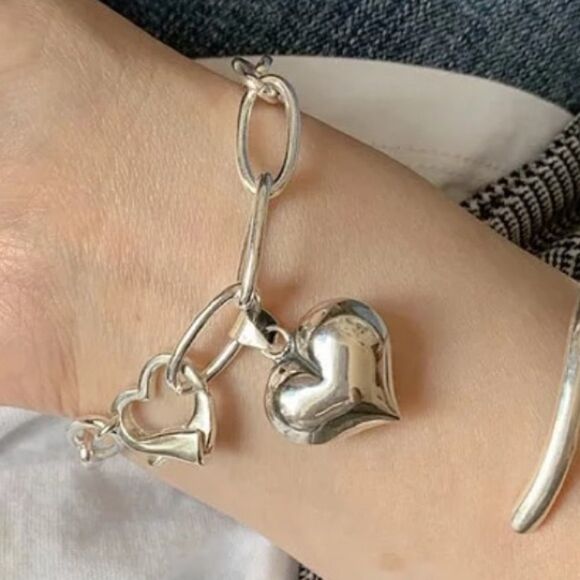 The LOVE Heart Pendant & clasp link bracelet in 925 - Picture 1 of 5